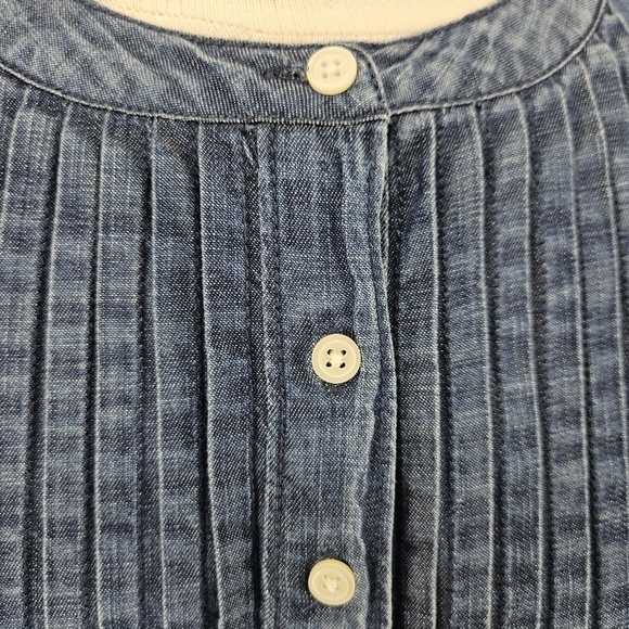 GAP Pleated Shirt Blue Dark Wash Denim Puff 3/4 Sleeve Button Up Top Small - Picture 3 of 7